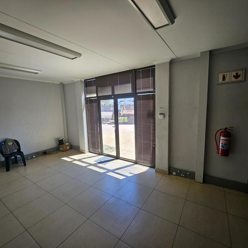 To Let Commercial Property for Rent in Stikland Industrial Western Cape